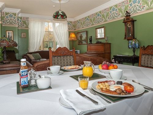 Bed and Breakfast Ardwyn House Лланвртид-Уэлс Экстерьер фото